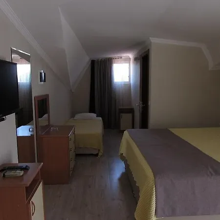 Dogan Apartahotel